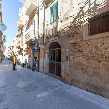 Ortigia San Pietro Apartment Szirakúza Kültér fotó